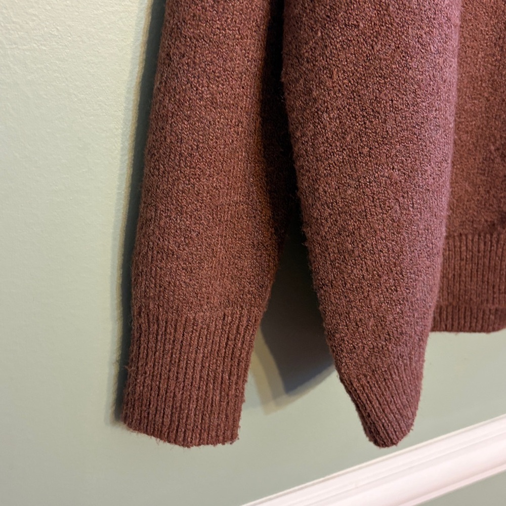 Grade & Gather Size Small Mahogany Knit Floral Oversized Sweater - Picture 5 of 8